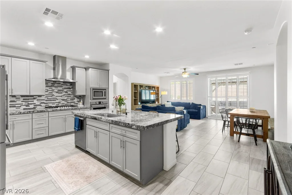 440 Calabria Beach, Henderson, NV 89015