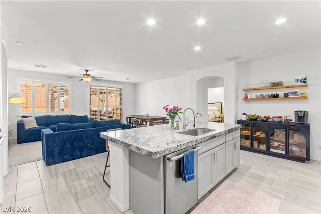 440 Calabria Beach, Henderson, NV 89015