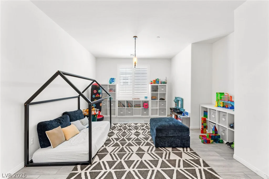 440 Calabria Beach, Henderson, NV 89015
