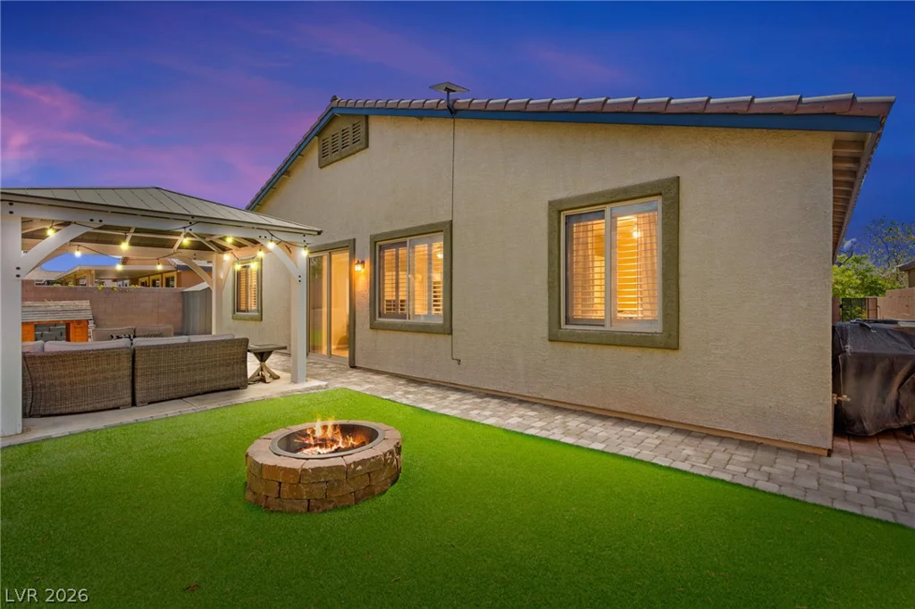440 Calabria Beach, Henderson, NV 89015
