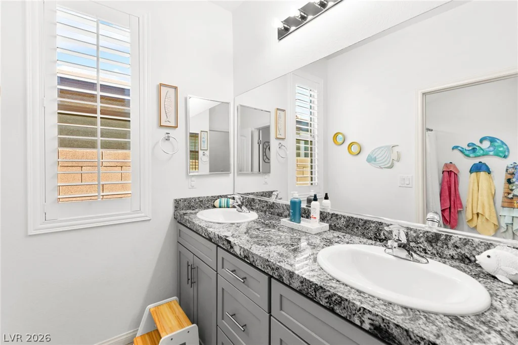 440 Calabria Beach, Henderson, NV 89015