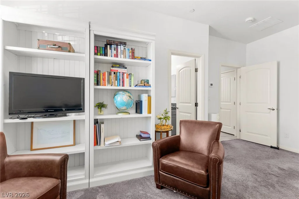 440 Calabria Beach, Henderson, NV 89015