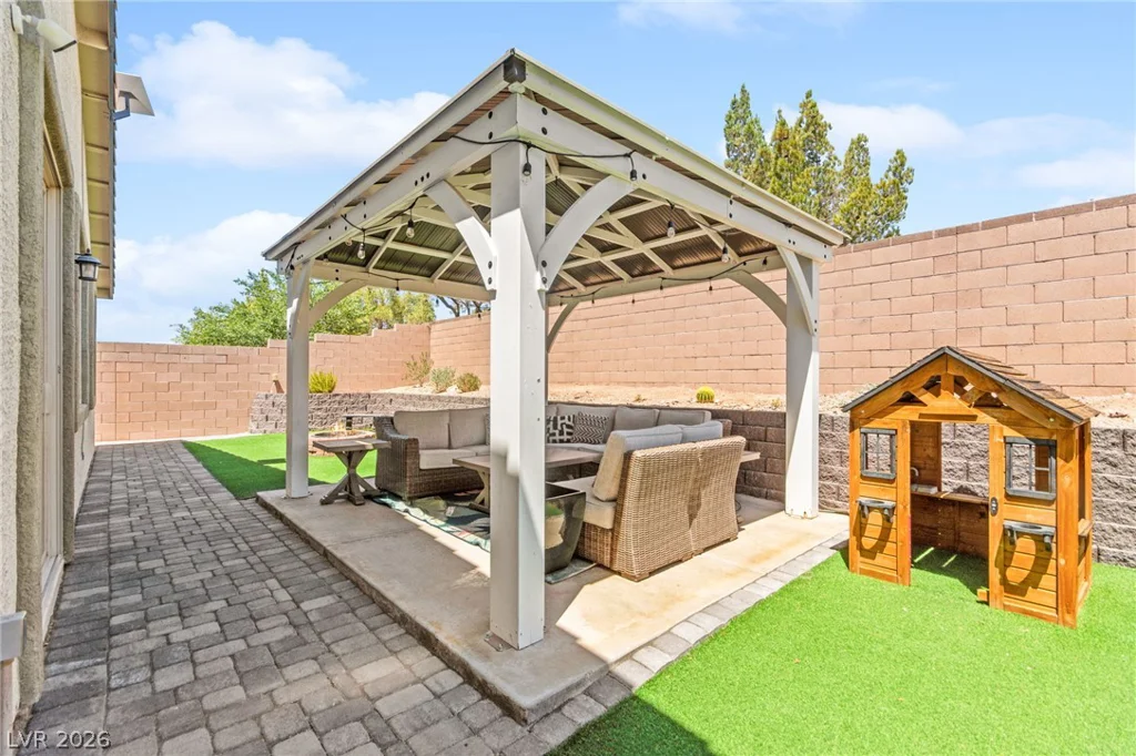 440 Calabria Beach, Henderson, NV 89015