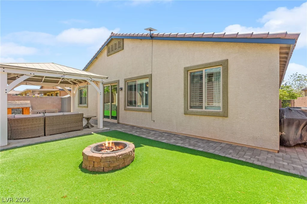 440 Calabria Beach, Henderson, NV 89015