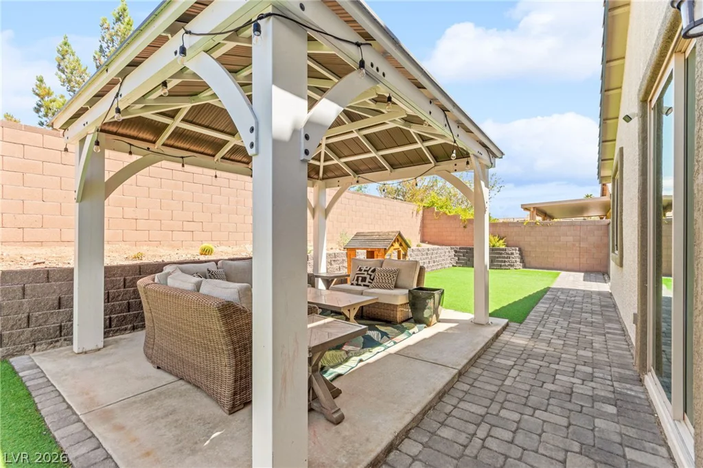 440 Calabria Beach, Henderson, NV 89015
