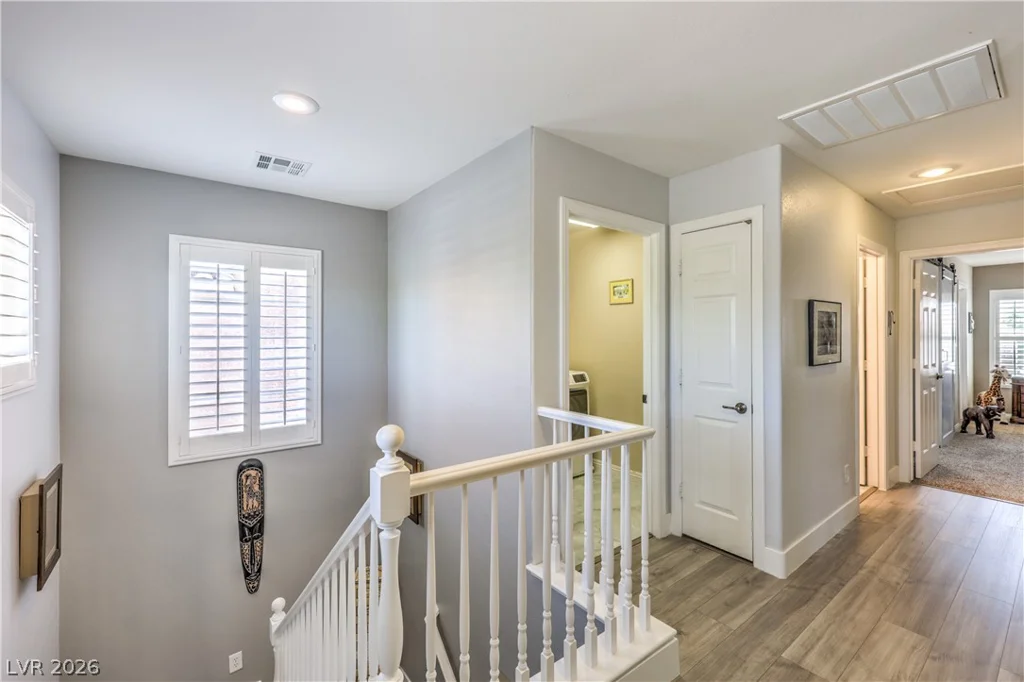 5321 Jackson Valley, Las Vegas, NV 89131