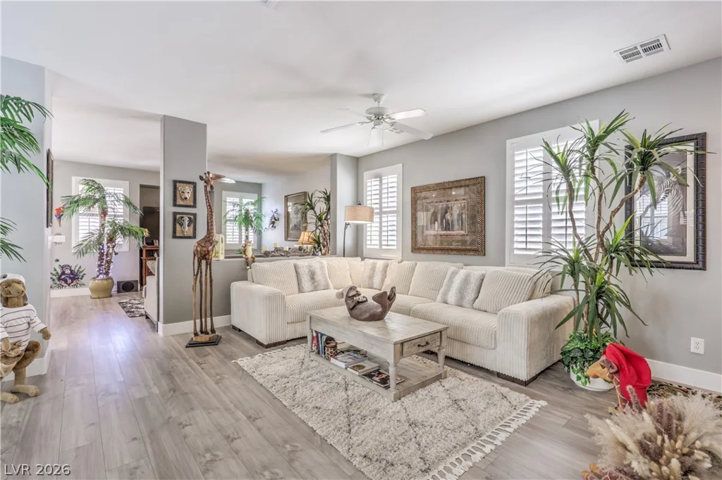 5321 Jackson Valley, Las Vegas, NV 89131