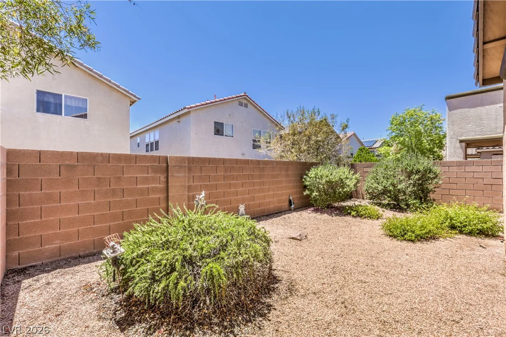 5321 Jackson Valley, Las Vegas, NV 89131