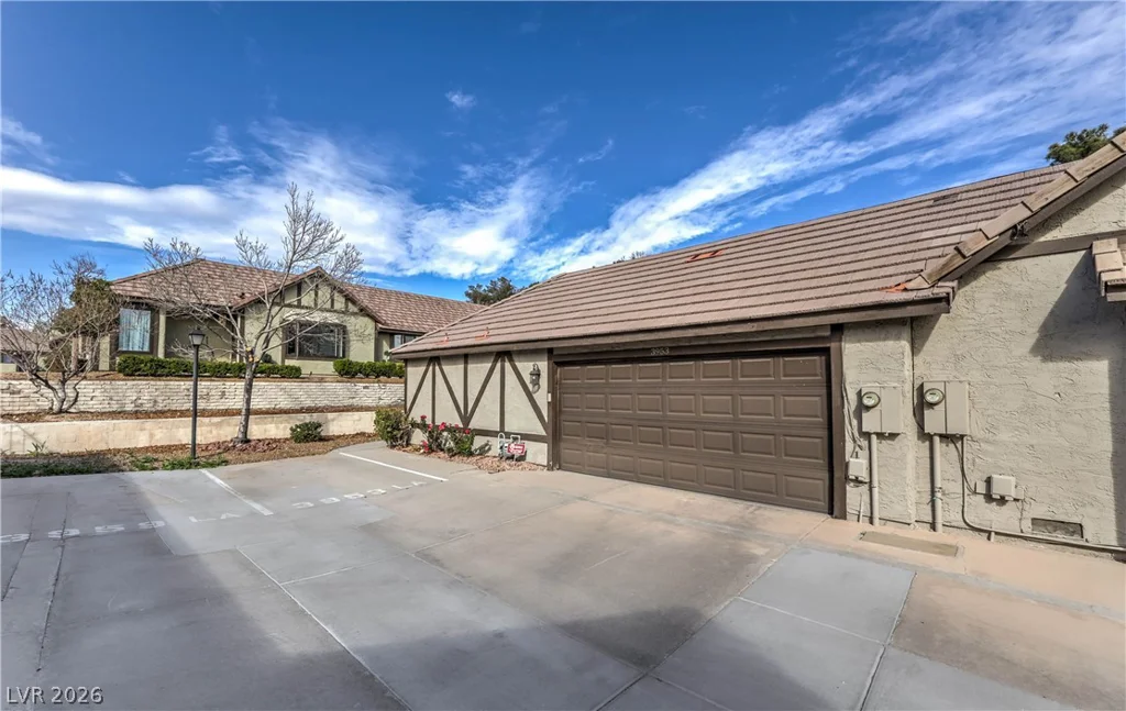 3953 Landsdown, Las Vegas, NV 89121