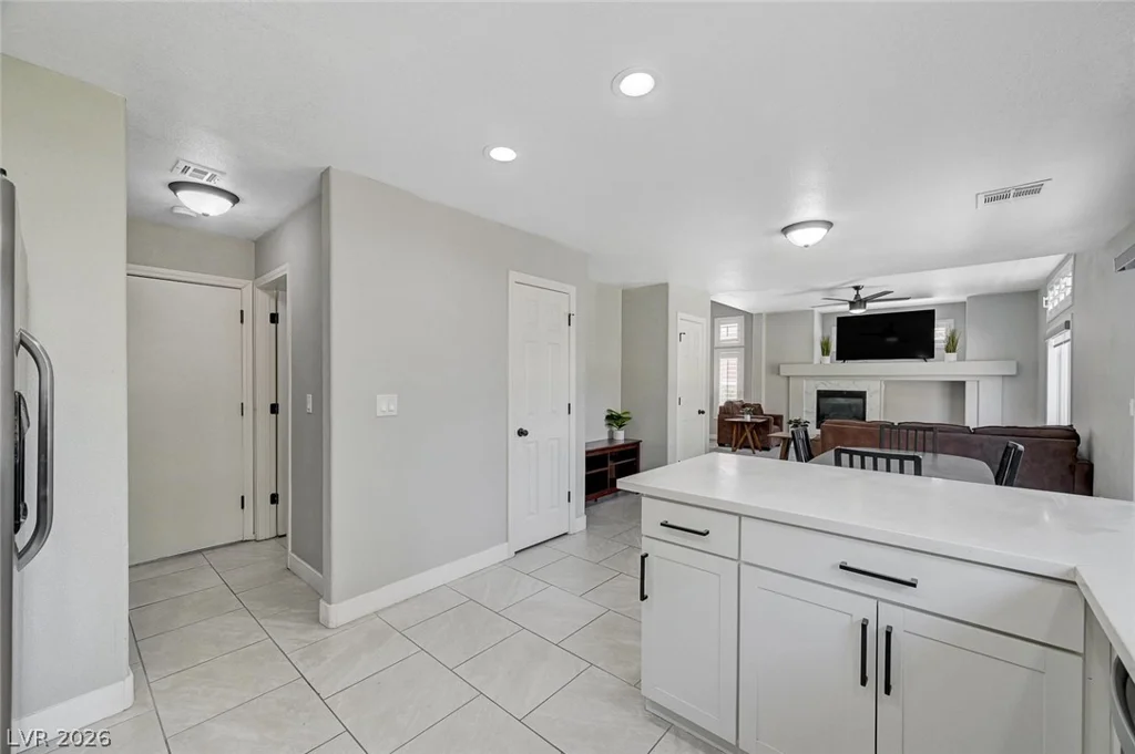 2558 Williamsburg, Henderson, NV 89052