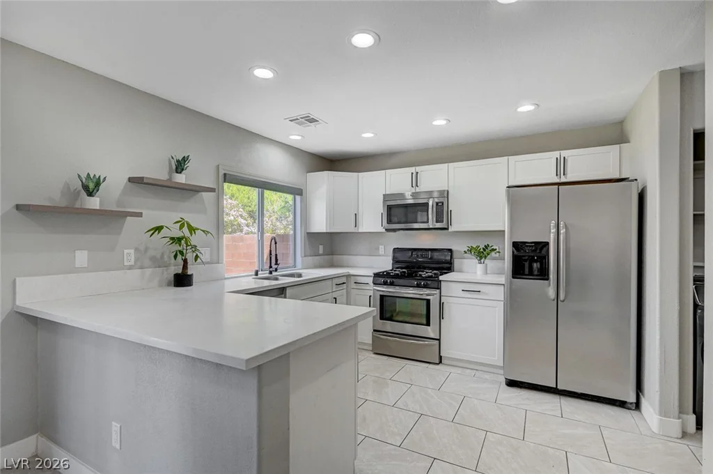 2558 Williamsburg, Henderson, NV 89052