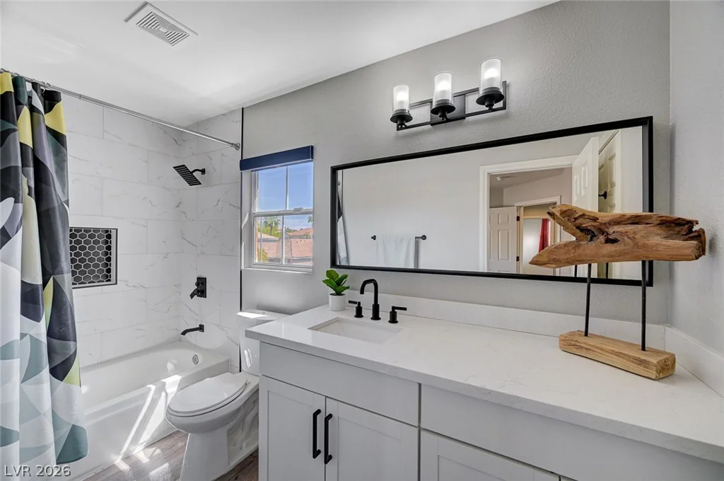 2558 Williamsburg, Henderson, NV 89052
