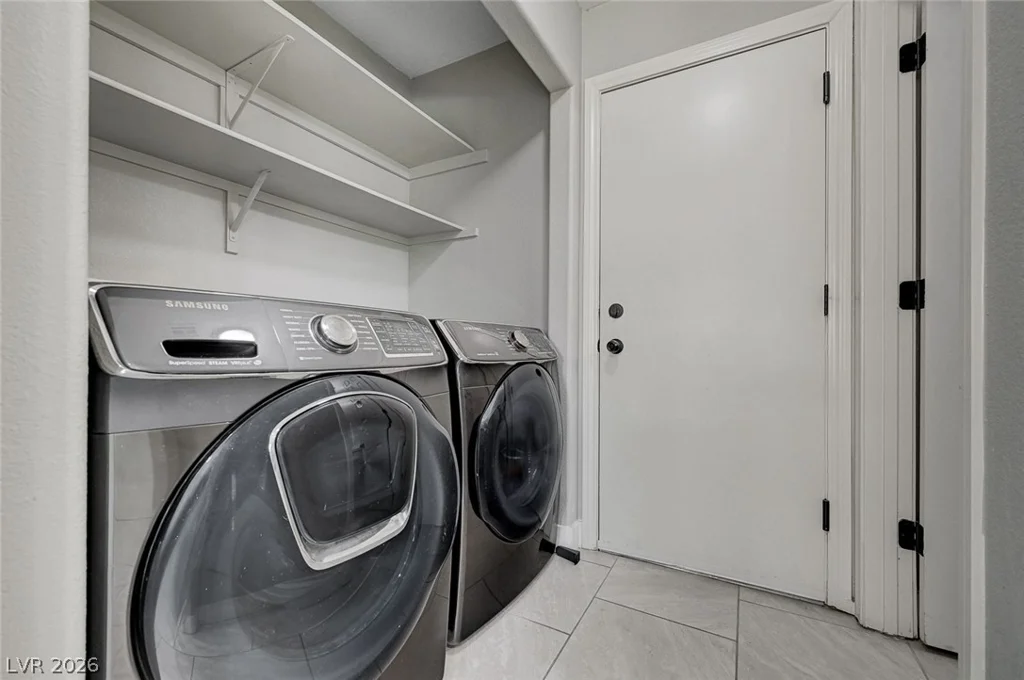 2558 Williamsburg, Henderson, NV 89052