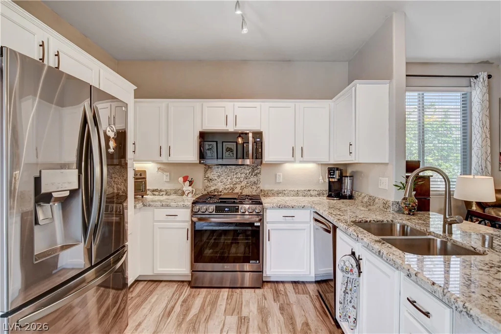 8832 Ackerman, Las Vegas, NV 89143