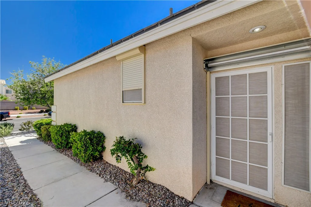 8832 Ackerman, Las Vegas, NV 89143
