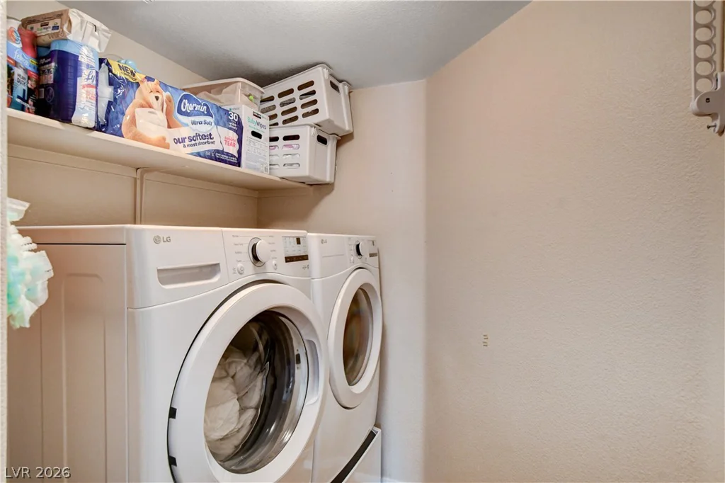 8832 Ackerman, Las Vegas, NV 89143