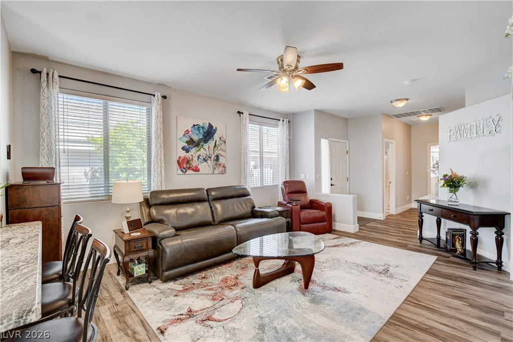 8832 Ackerman, Las Vegas, NV 89143