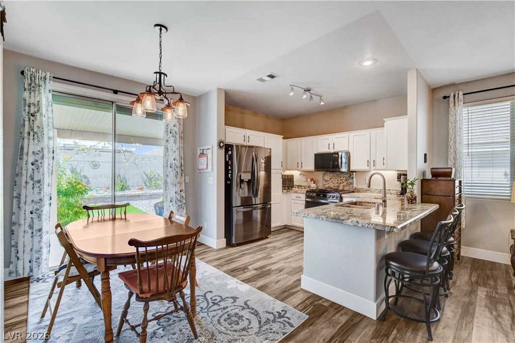 8832 Ackerman, Las Vegas, NV 89143