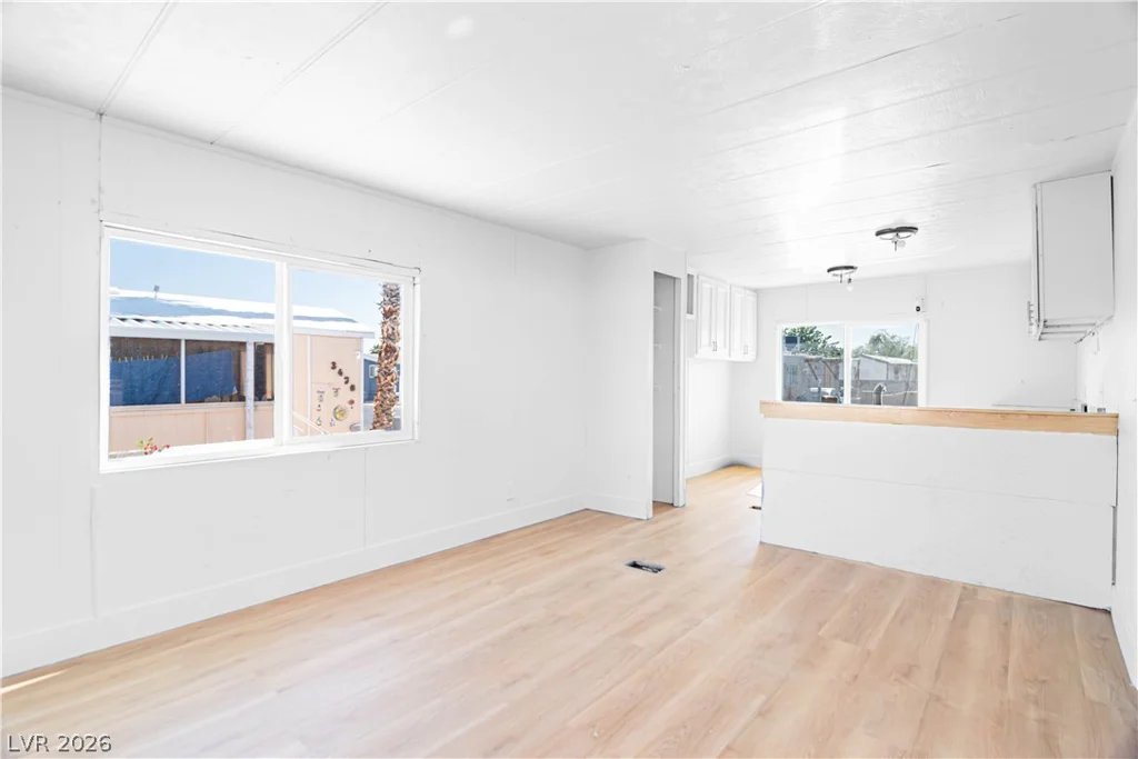 3464 Death Valley, Las Vegas, NV 89122
