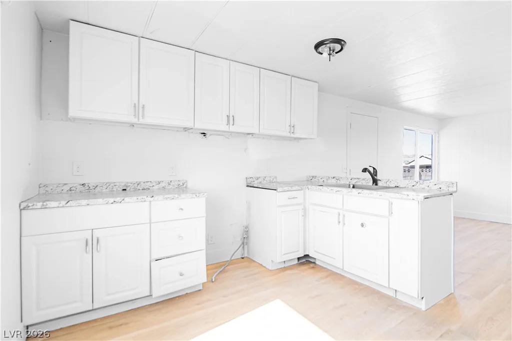 3464 Death Valley, Las Vegas, NV 89122