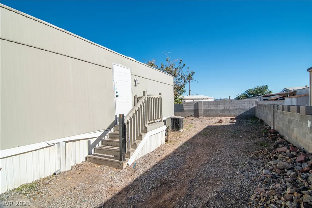 3464 Death Valley, Las Vegas, NV 89122