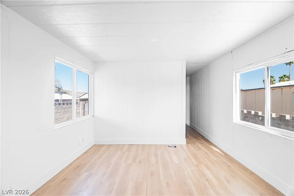 3464 Death Valley, Las Vegas, NV 89122