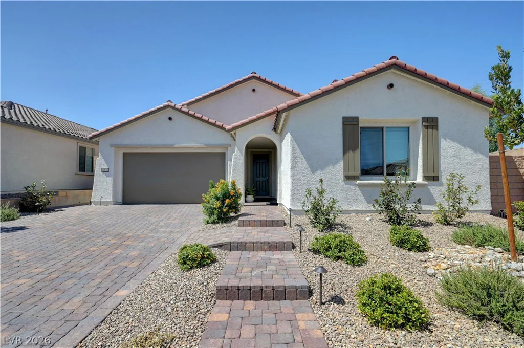 10826 Delparke Valley, Las Vegas, NV 89166
