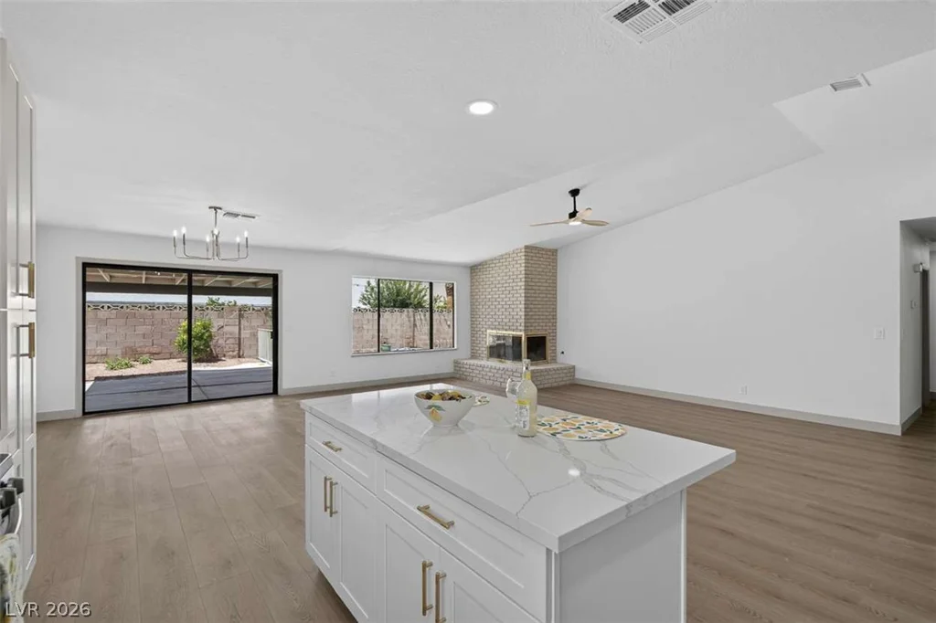 2216 Marlboro, Henderson, NV 89014