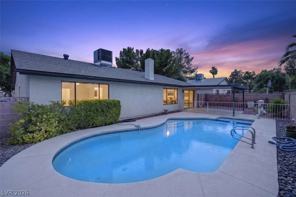 2216 Marlboro, Henderson, NV 89014