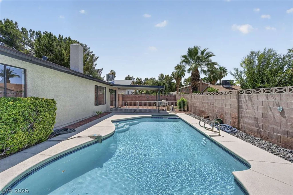 2216 Marlboro, Henderson, NV 89014