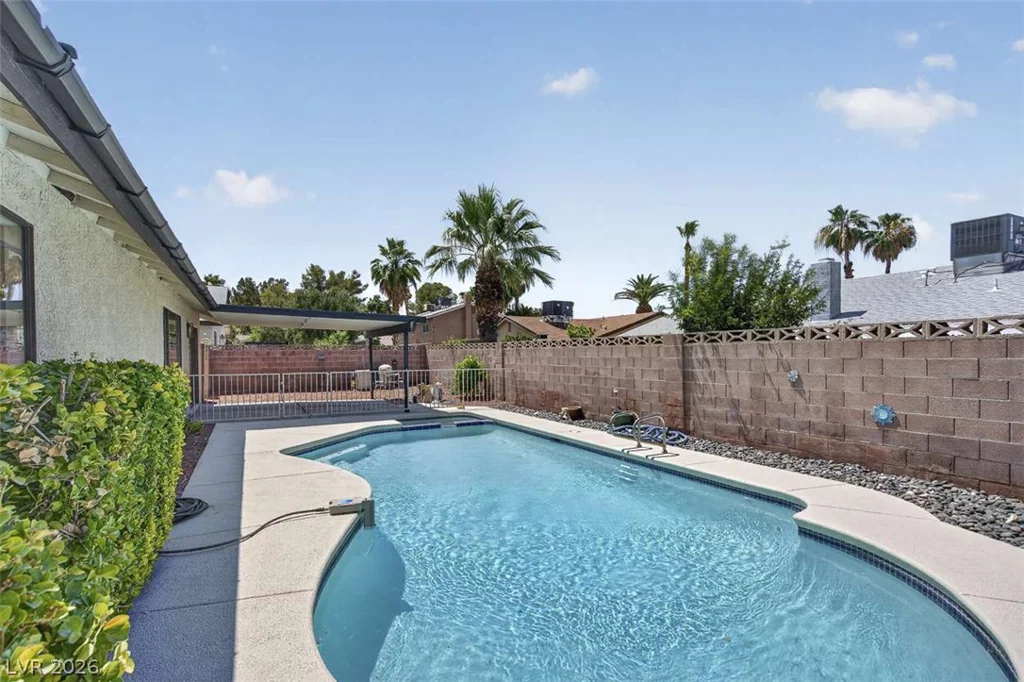 2216 Marlboro, Henderson, NV 89014