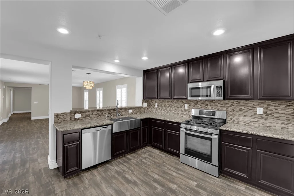 646 Monument Point, Henderson, NV 89002
