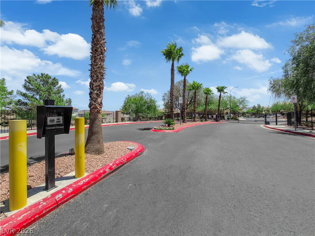 646 Monument Point, Henderson, NV 89002