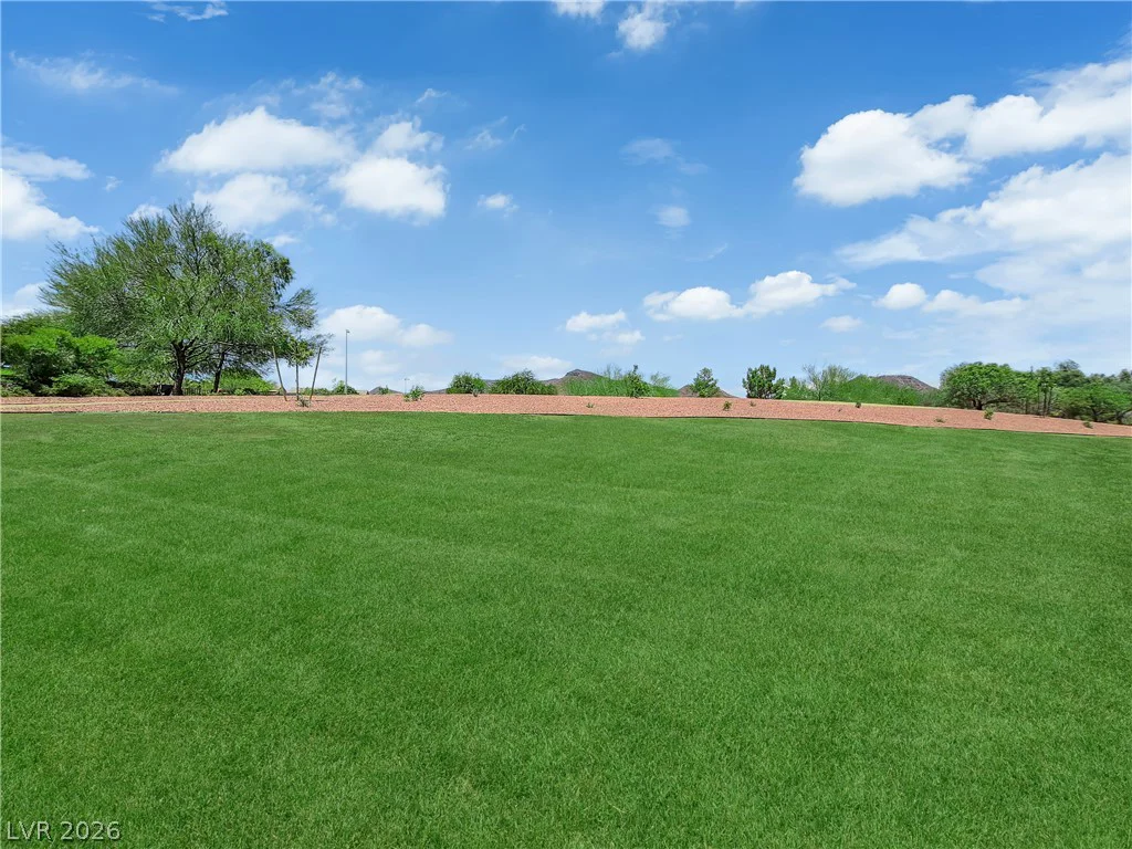 646 Monument Point, Henderson, NV 89002