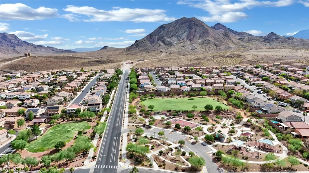 646 Monument Point, Henderson, NV 89002