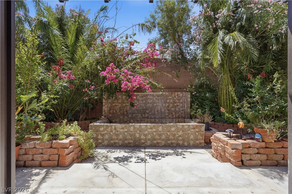 6765 Bristle Falls, Las Vegas, NV 89149