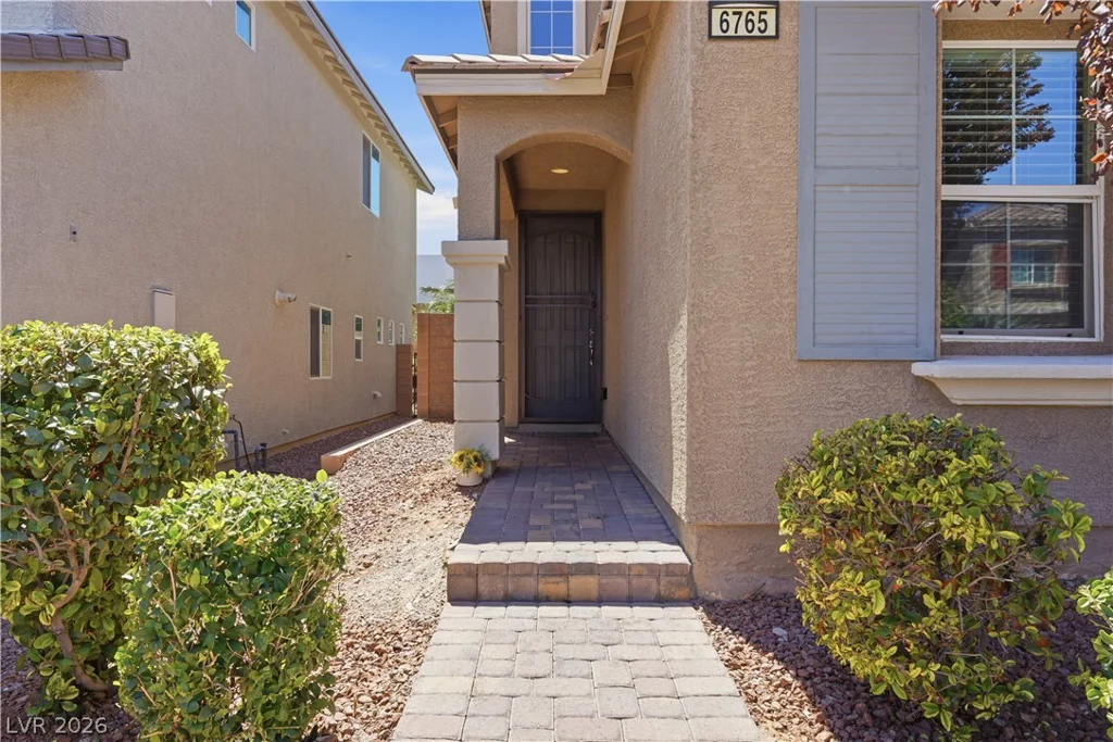 6765 Bristle Falls, Las Vegas, NV 89149