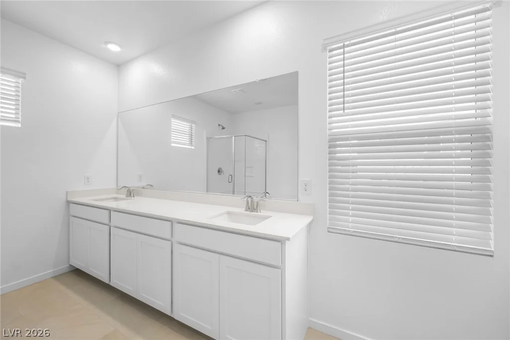 1733 Strada Nathan, Henderson, NV 89011