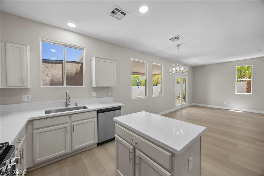 10756 Valencia Hills, Las Vegas, NV 89141
