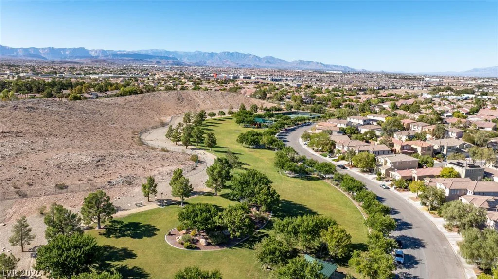 10756 Valencia Hills, Las Vegas, NV 89141