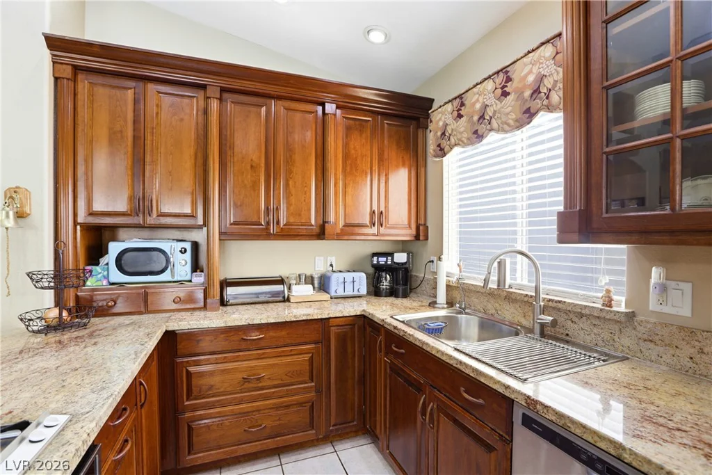 9817 Aspen Grove, Las Vegas, NV 89134