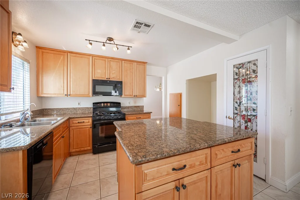 718 Rusty Spur, Henderson, NV 89014