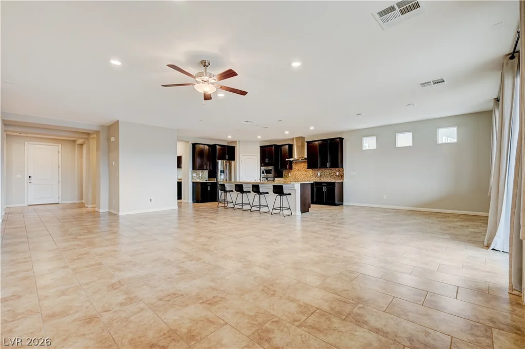 3885 River Heights, Logandale, NV 89021