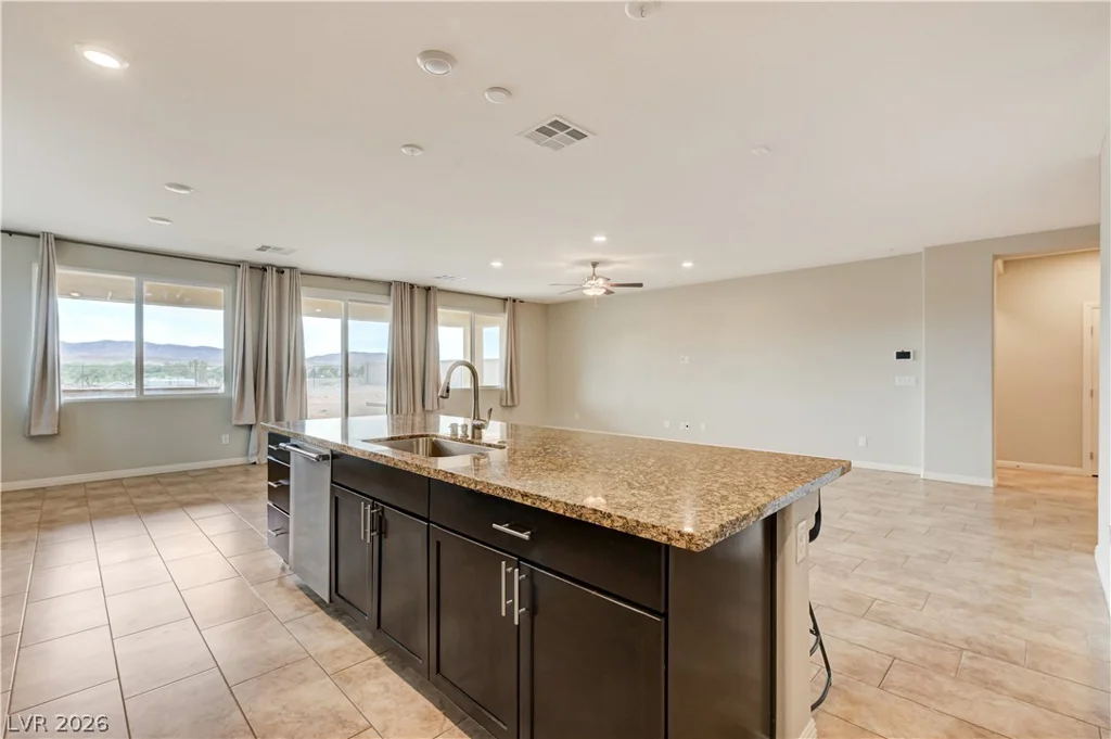 3885 River Heights, Logandale, NV 89021