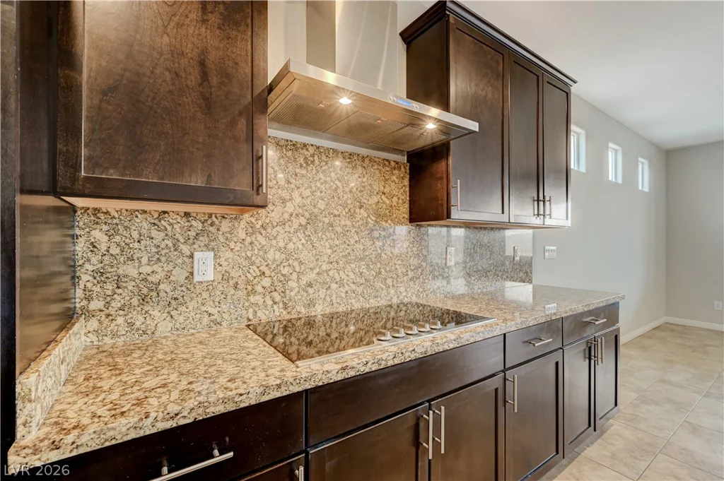 3885 River Heights, Logandale, NV 89021