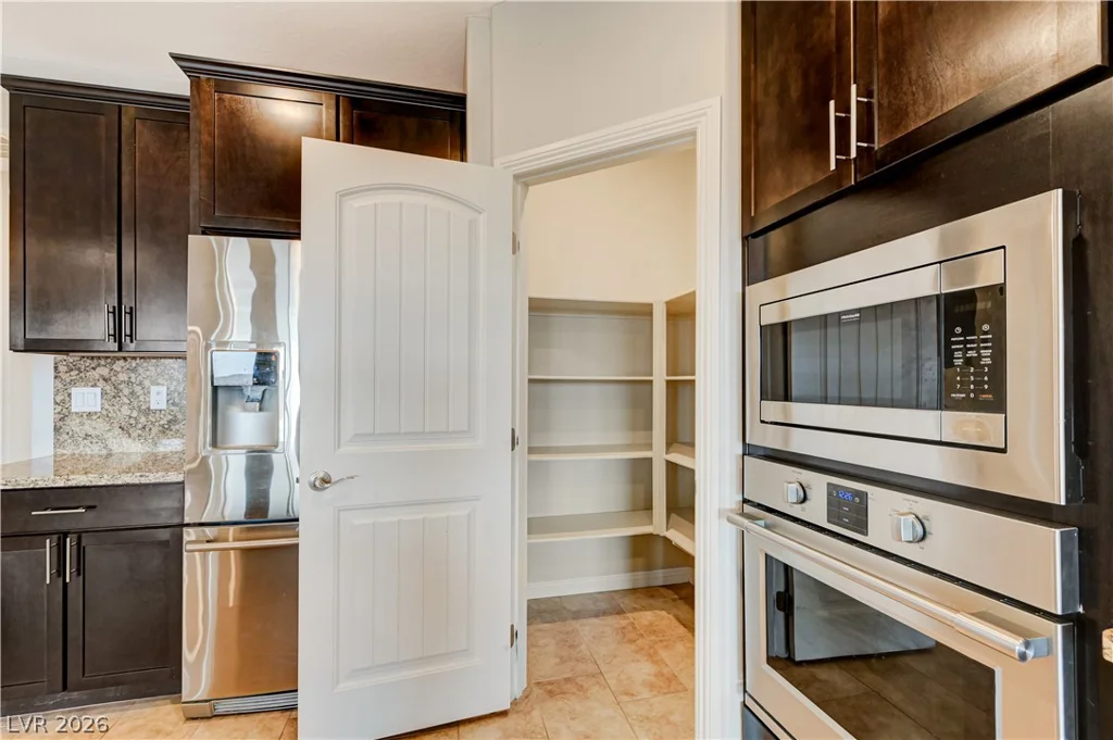 3885 River Heights, Logandale, NV 89021