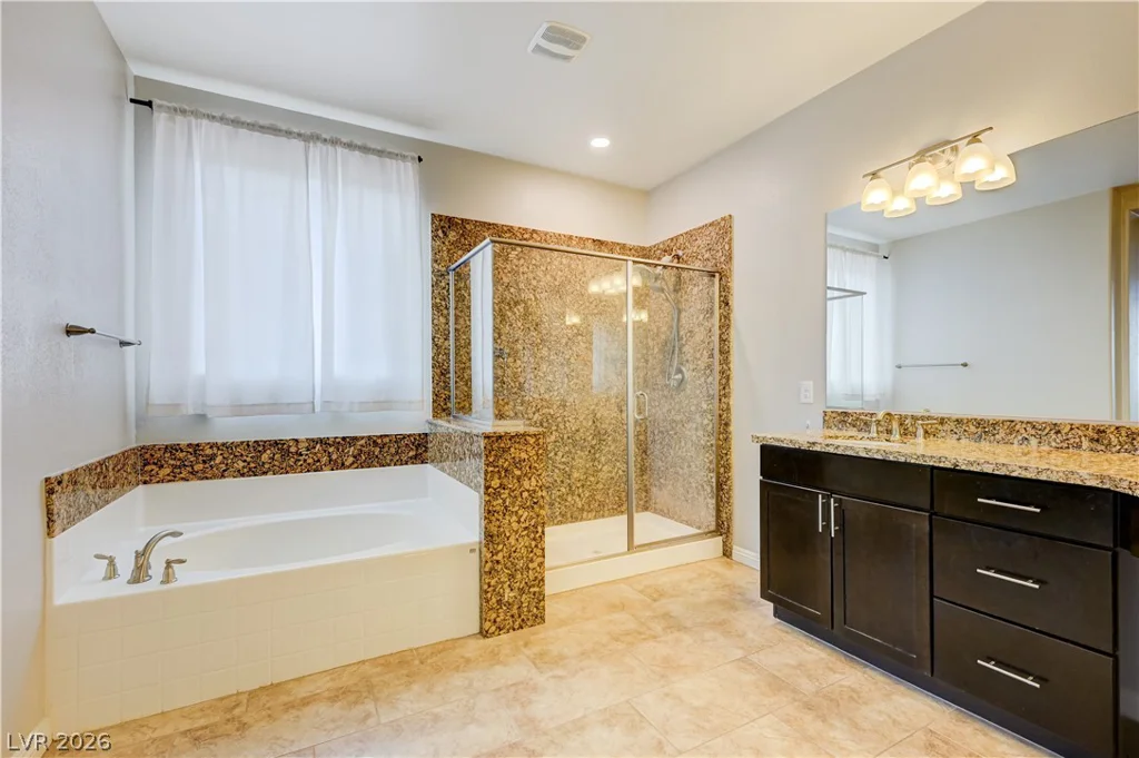 3885 River Heights, Logandale, NV 89021
