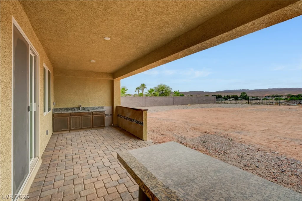3885 River Heights, Logandale, NV 89021