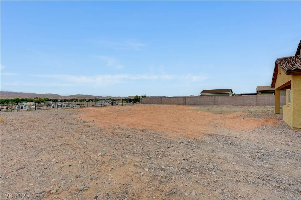 3885 River Heights, Logandale, NV 89021