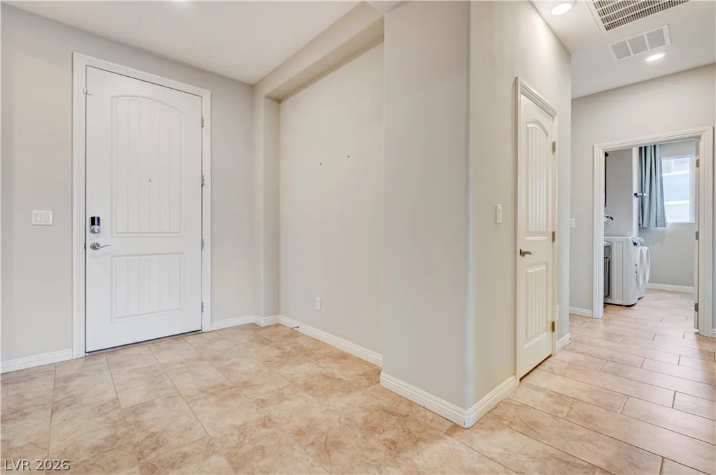 3885 River Heights, Logandale, NV 89021